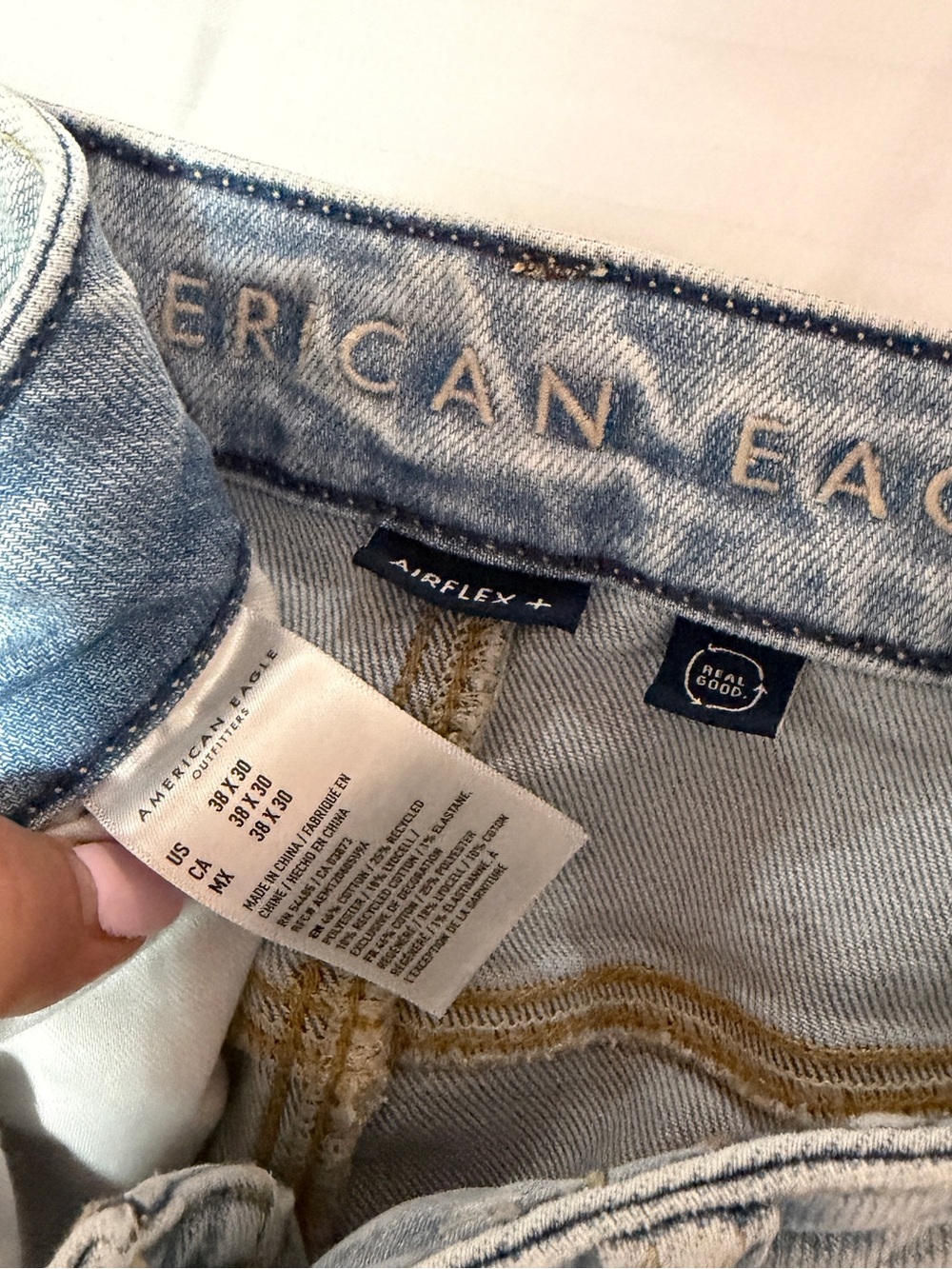 American Eagle Outfitters Light Blue Ripped Slim Straight Jeans - Picture 4 of 4
